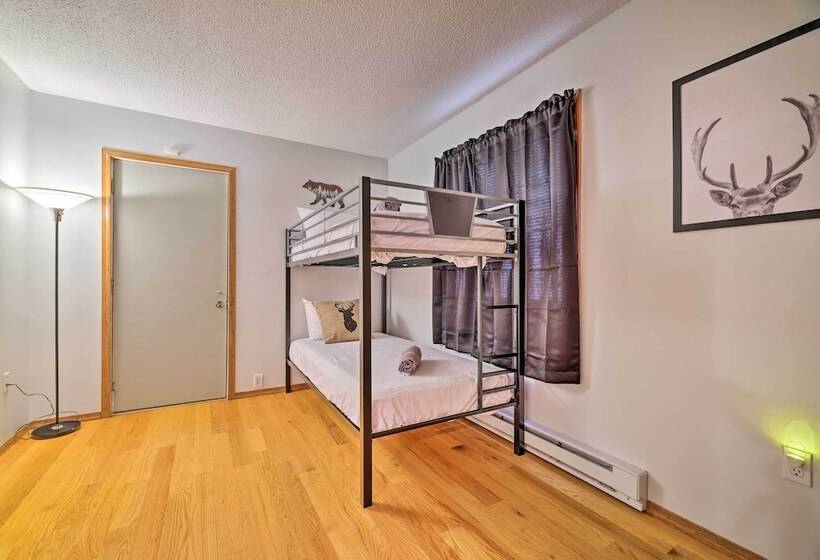 Cozy Tobyhanna Home W/ Community Amenities!