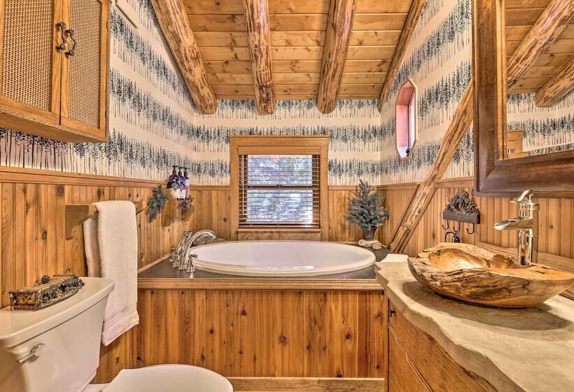 Breckenridge Cabin W/ Hot Tub: Ski & Hike!