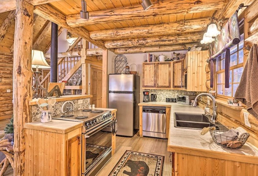 Breckenridge Cabin W/ Hot Tub: Ski & Hike!