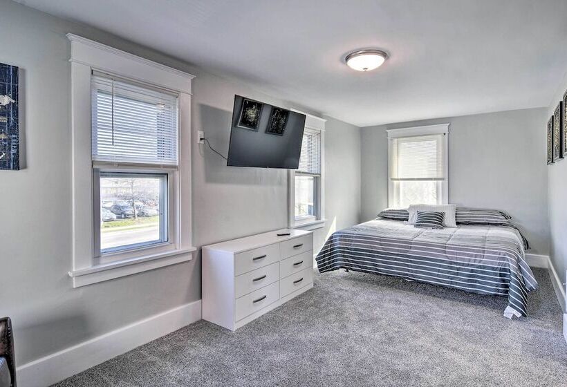 Dog Friendly Home ~ 14 Mi To Highmark Stadium