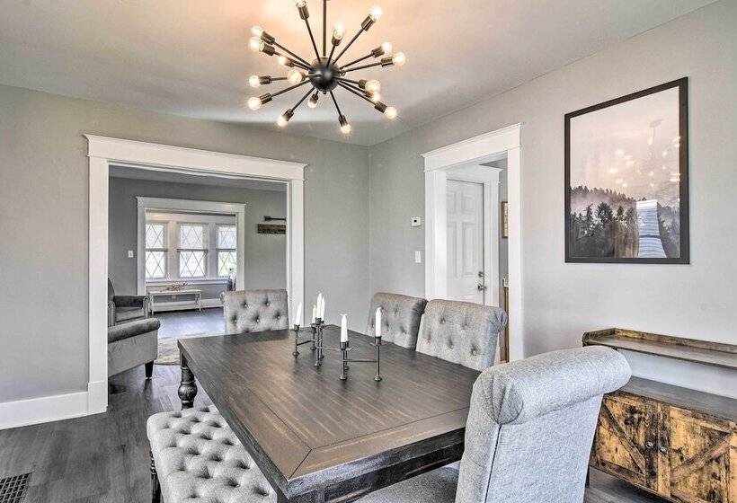 Dog Friendly Home ~ 14 Mi To Highmark Stadium