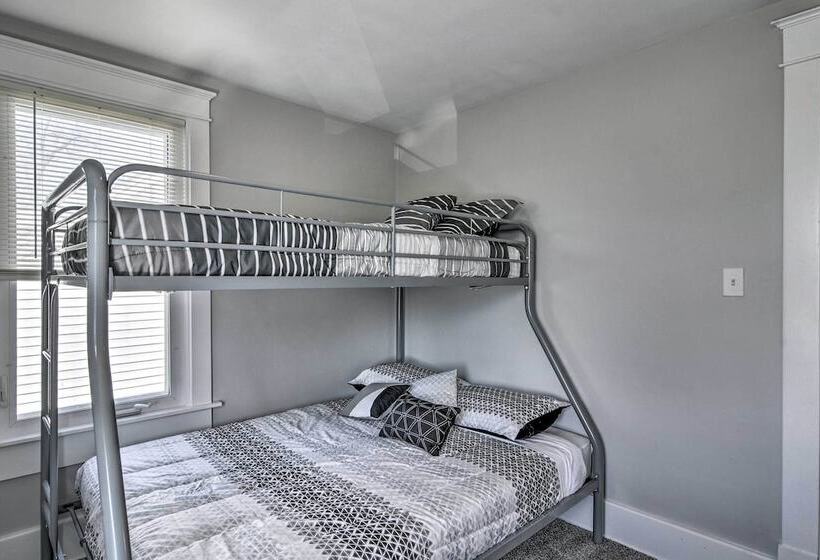 Dog Friendly Home ~ 14 Mi To Highmark Stadium