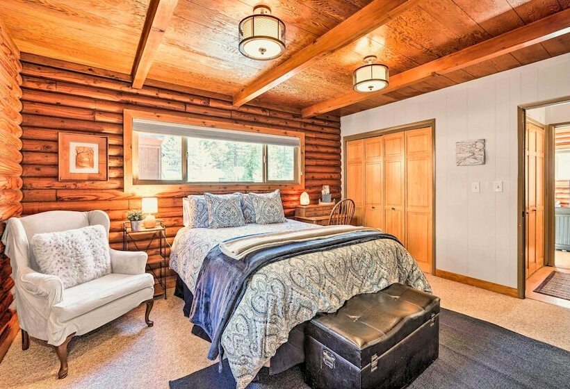 Dog Friendly Kings Beach Log Cabin W/ Hot Tub!