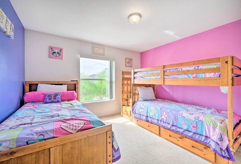 Dog Friendly Kissimmee Home W/ Lanai + Pool!