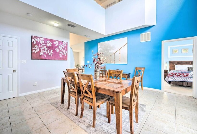 Dog Friendly Kissimmee Home W/ Lanai + Pool!