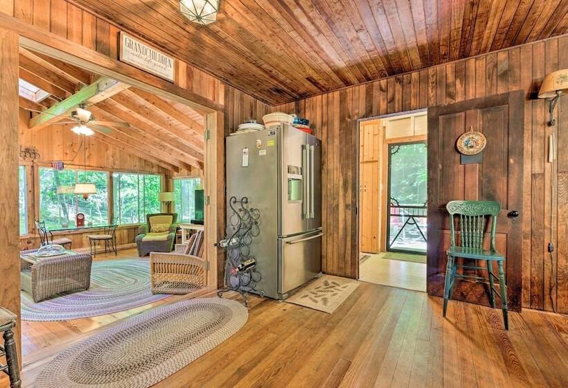 Douglas Whispering Winds Cottage W/ Beach!