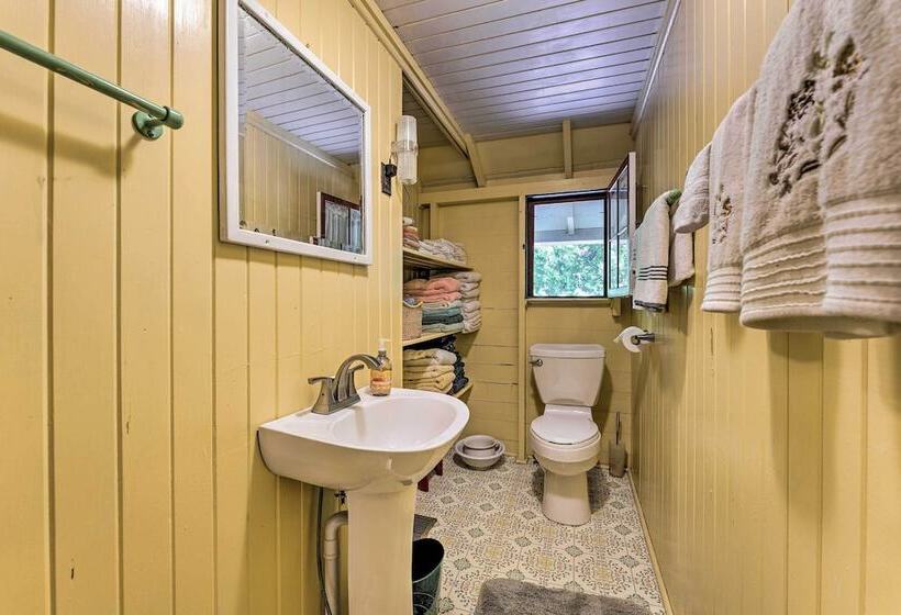 Douglas Whispering Winds Cottage W/ Beach!