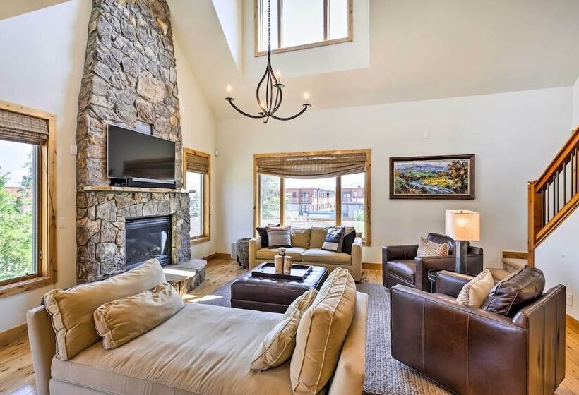 Dtwn Frisco Home W/ Mtn View, 11 Mi To Ski Breck!