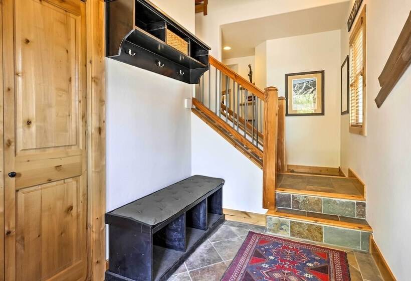 Dtwn Frisco Home W/ Mtn View, 11 Mi To Ski Breck!