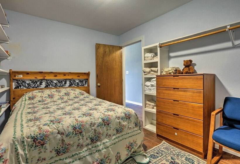 Dripping Springs Home W/ Deck, Near Wedding Venue