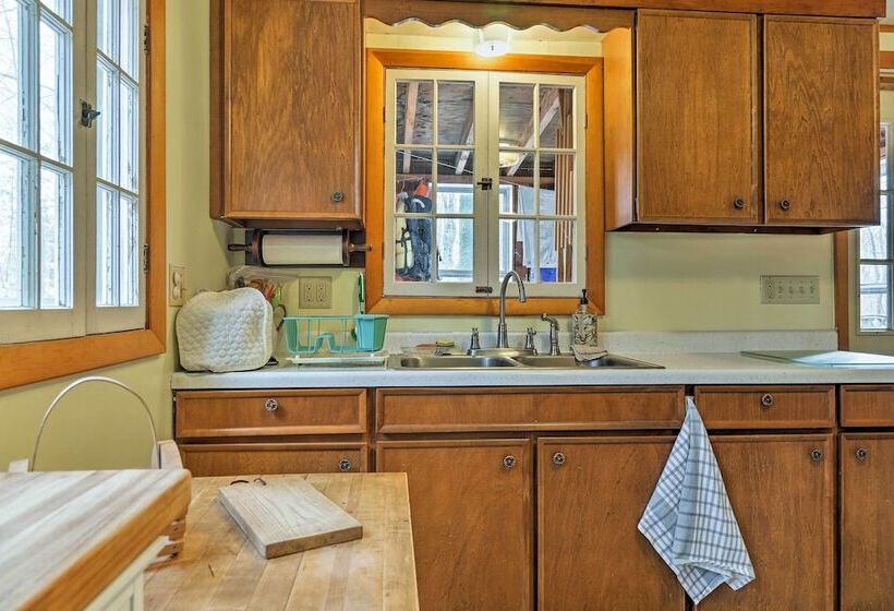 East Otis Reservoir Cabin W/ Porch   Walk To Lake!