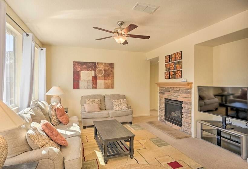 Elk Grove House W/ Grill ~ 3 Mi To Old Town!