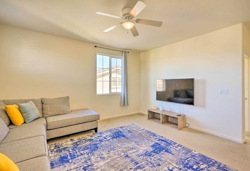 Elk Grove House W/ Grill ~ 3 Mi To Old Town!