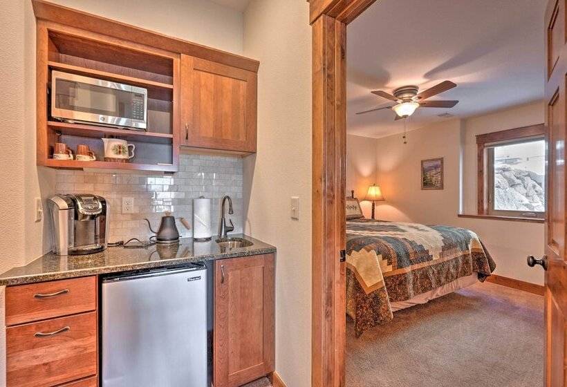 Estes Park Home W/ Hot Tub ~ 5 Mi To Rmnp!