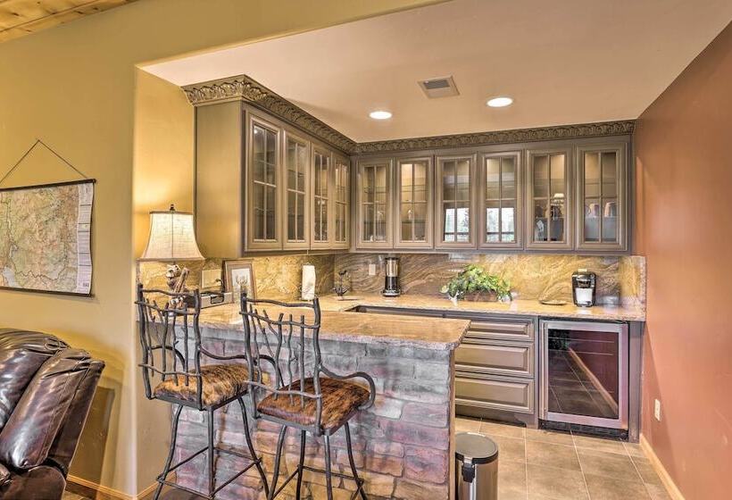 1 Mi To Grand Lake: Family Friendly Gem W/ Hot Tub