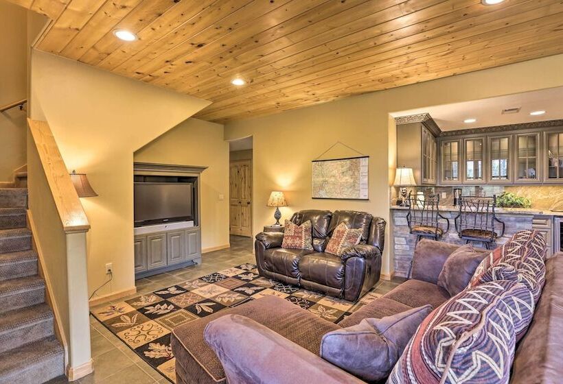 1 Mi To Grand Lake: Family Friendly Gem W/ Hot Tub