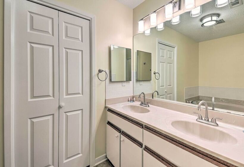 Family Friendly Home Near Destin Beaches