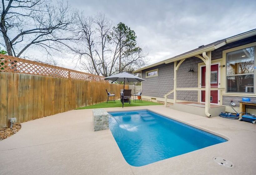 Fredericksburg Home W/ Pool ~ 1 Mi To Main Street!