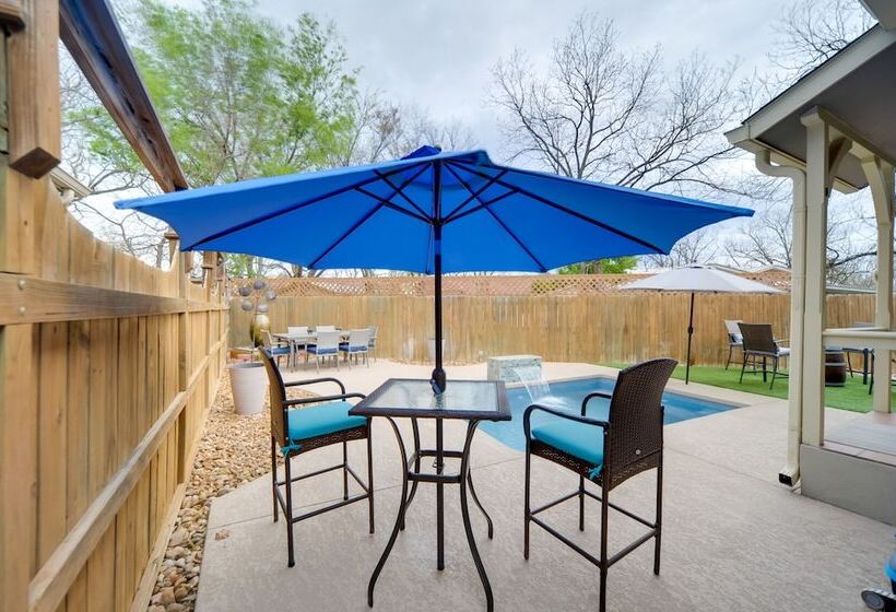 Fredericksburg Home W/ Pool ~ 1 Mi To Main Street!