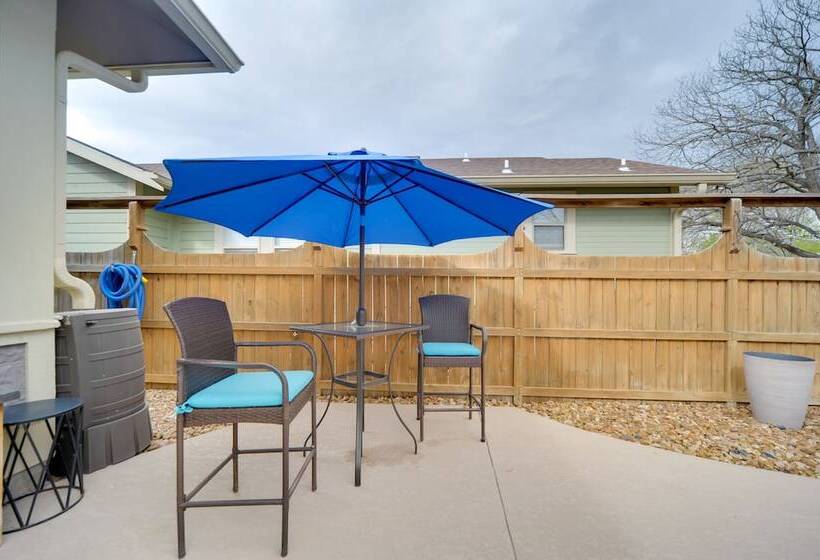 Fredericksburg Home W/ Pool ~ 1 Mi To Main Street!