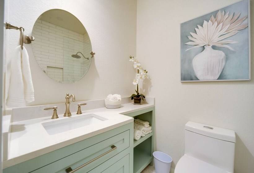 Fredericksburg Home W/ Pool ~ 1 Mi To Main Street!