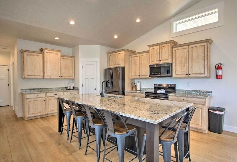 Garden City Retreat W/ Access To Bear Lake!
