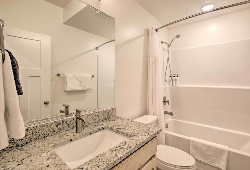 Garden City Retreat W/ Access To Bear Lake!