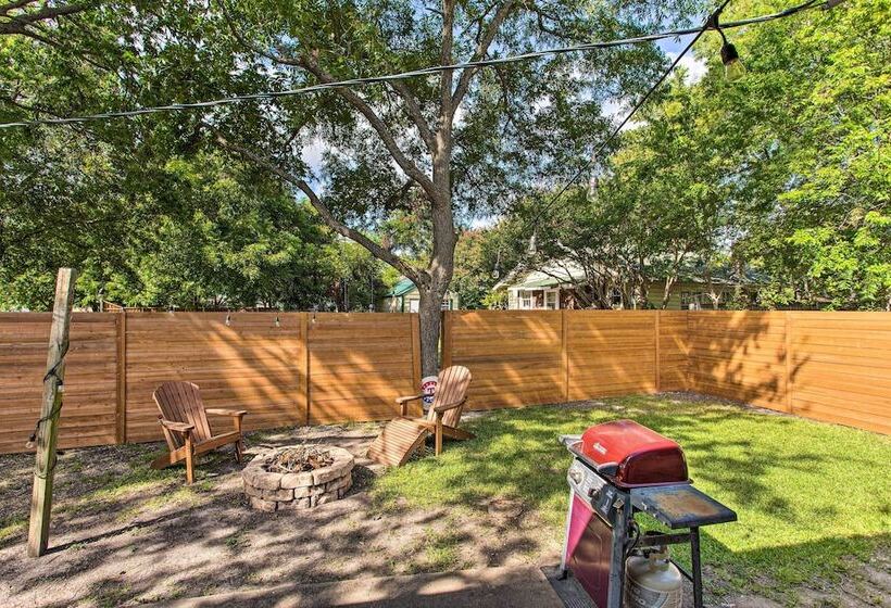 Gigi S Place  W/ Fire Pit, Half Mile To Dtwn