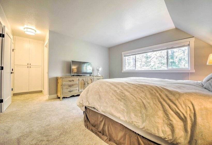 Gorgeous Lake Arrowhead Retreat: Game Room & Deck