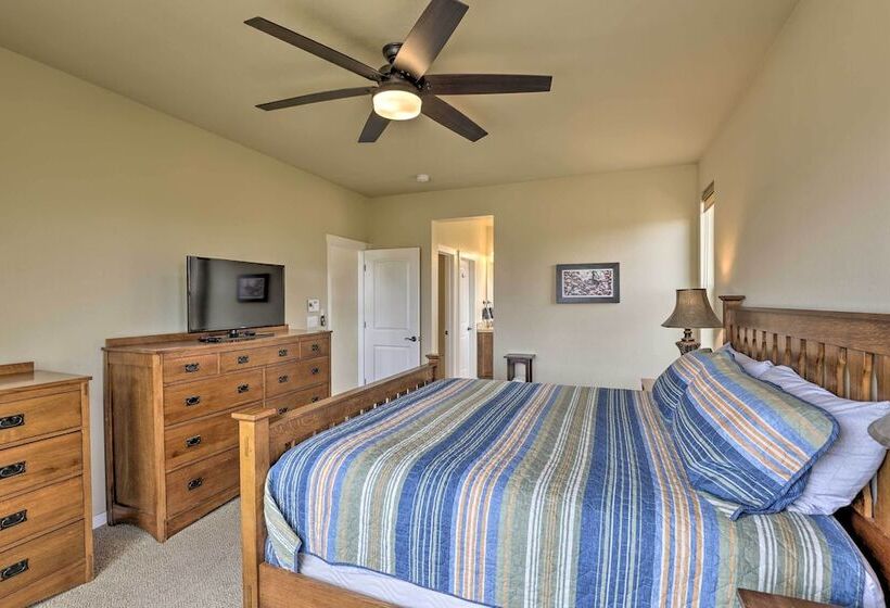 Granby Home W/ Hot Tub + Ski, Golf & Pool Access