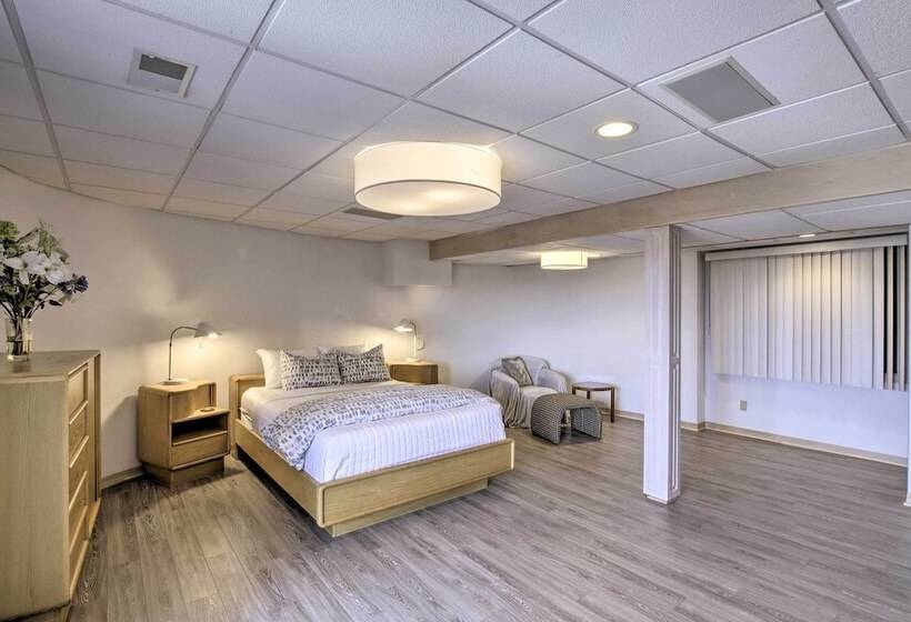 Grand Egg Harbor Home W/ Stunning Lake Views!