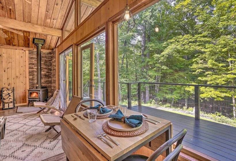 High Falls Restorative Cabin In The Woods!