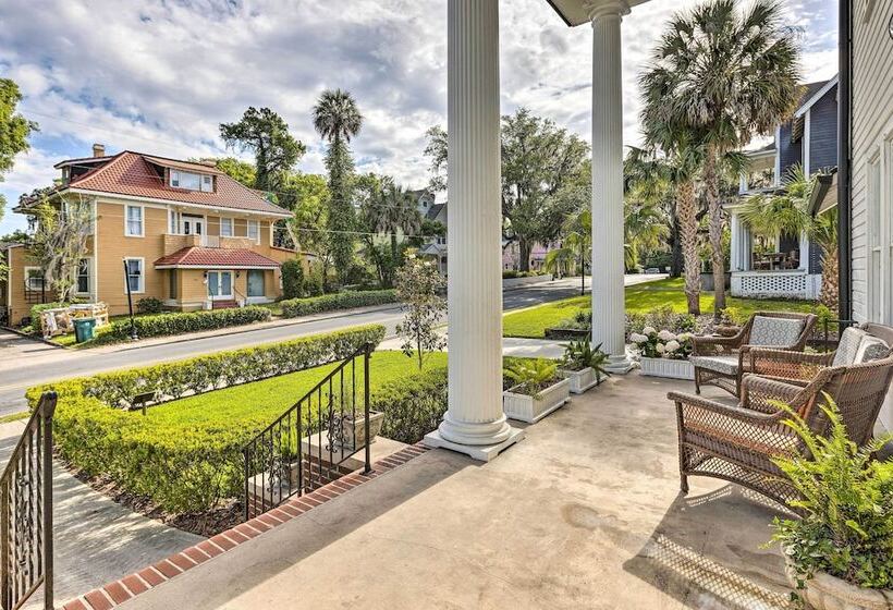 Historic 1891 Ocala Apartment W/ Original Touches!