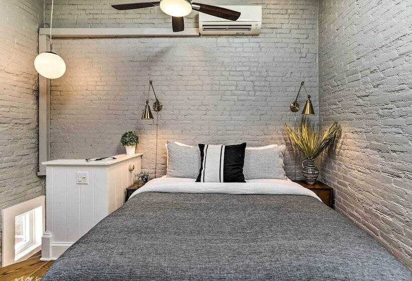 Historic Home W/ Garden: Walk To Center City!