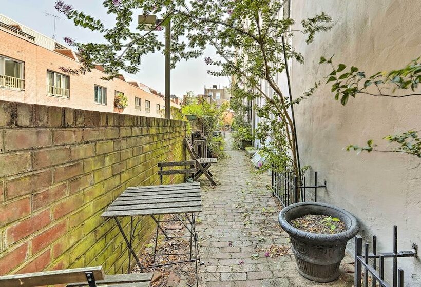 Historic Home W/ Garden: Walk To Center City!