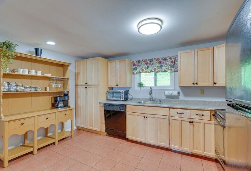 Beautiful Winter Escape On Bromley Mountain!