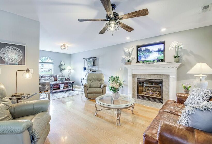 Home Sweet Home  W/ Private Pool + Patio!