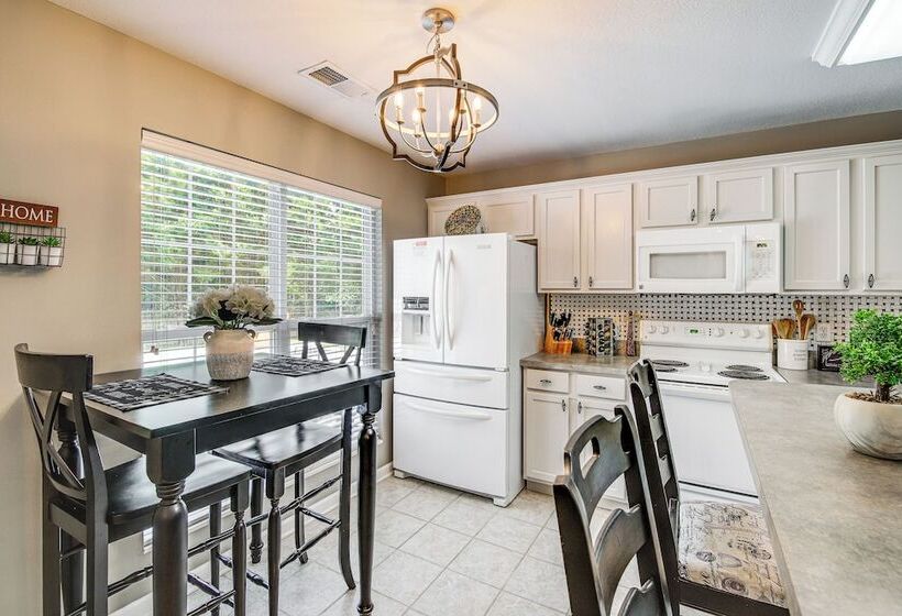 Home Sweet Home  W/ Private Pool + Patio!