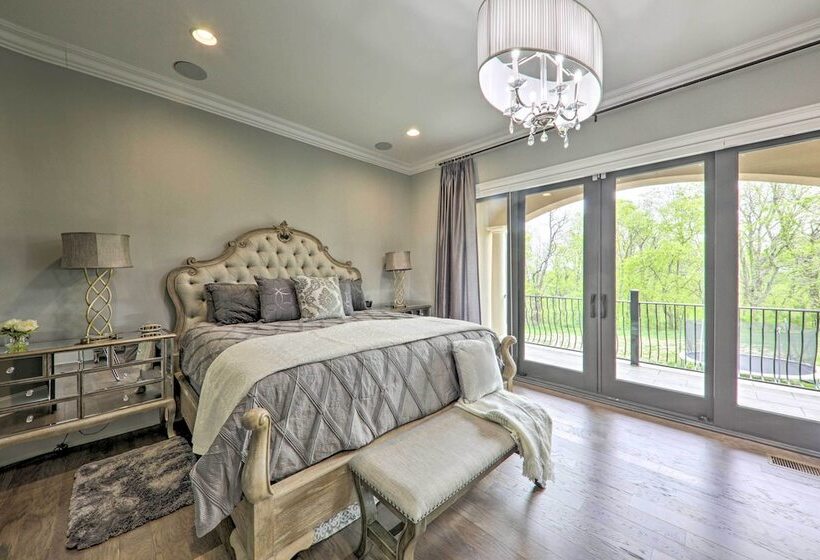 Huge Lebanon Estate W/ Resort Style Amenities