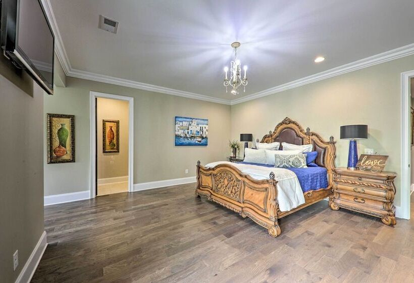 Huge Lebanon Estate W/ Resort Style Amenities