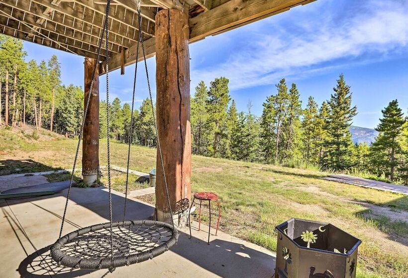 Idaho Springs Cabin W/ Gorgeous Mtn Views!