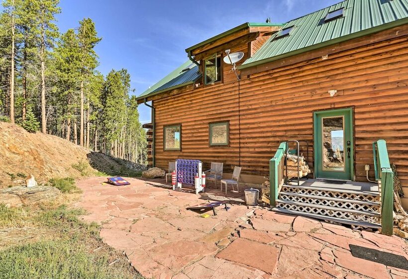 Idaho Springs Cabin W/ Gorgeous Mtn Views!