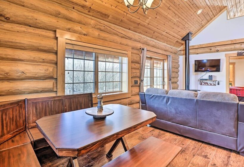 Idyllic Granby Cabin W/ Grill Near Town!