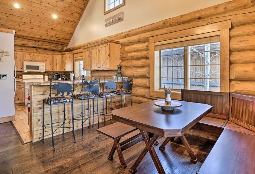 Idyllic Granby Cabin W/ Grill Near Town!