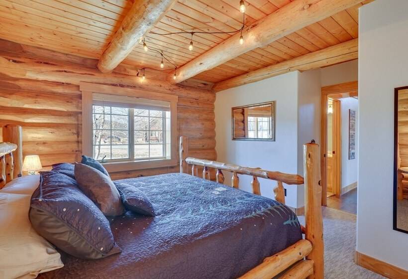 Idyllic Granby Cabin W/ Grill Near Town!