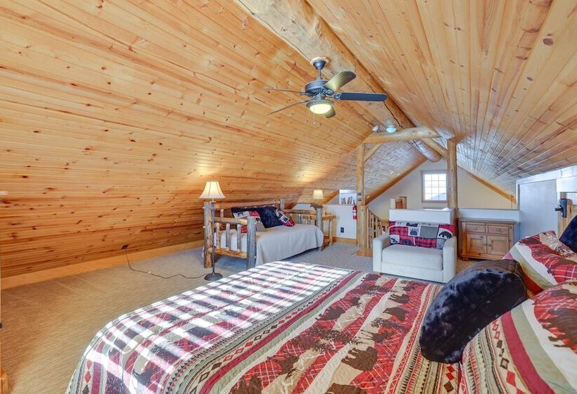 Idyllic Granby Cabin W/ Grill Near Town!