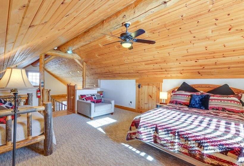 Idyllic Granby Cabin W/ Grill Near Town!