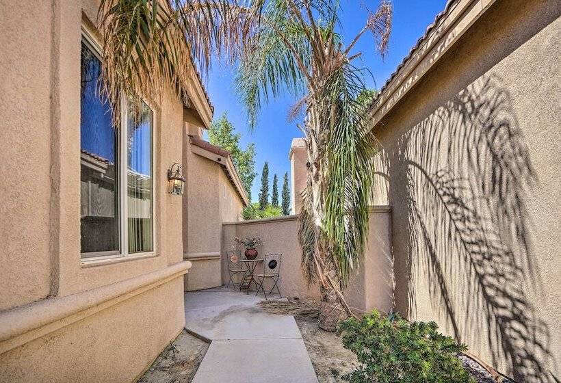 2 Mi To Coachella: Indio Home W/ Fire Pit!