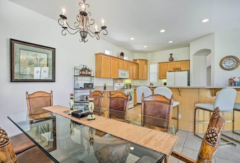 2 Mi To Coachella: Indio Home W/ Fire Pit!