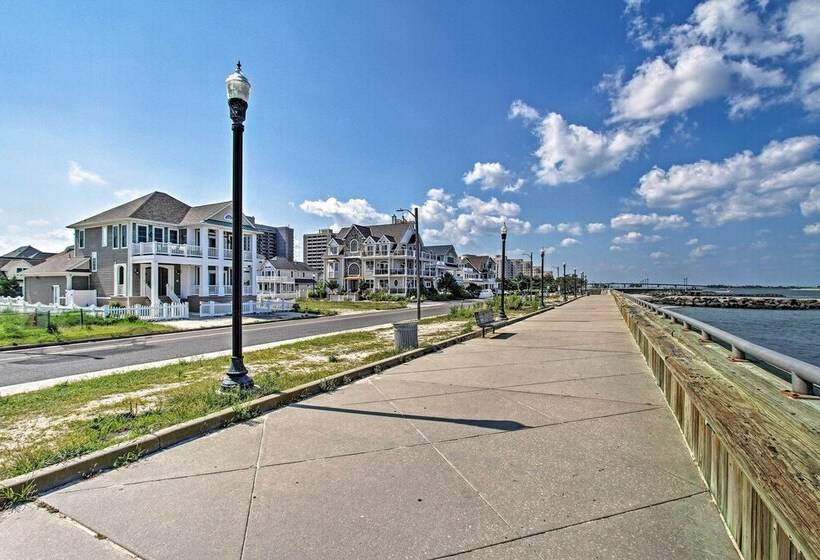 Idyllic Oceanfront Home On Atlantic City Boardwalk